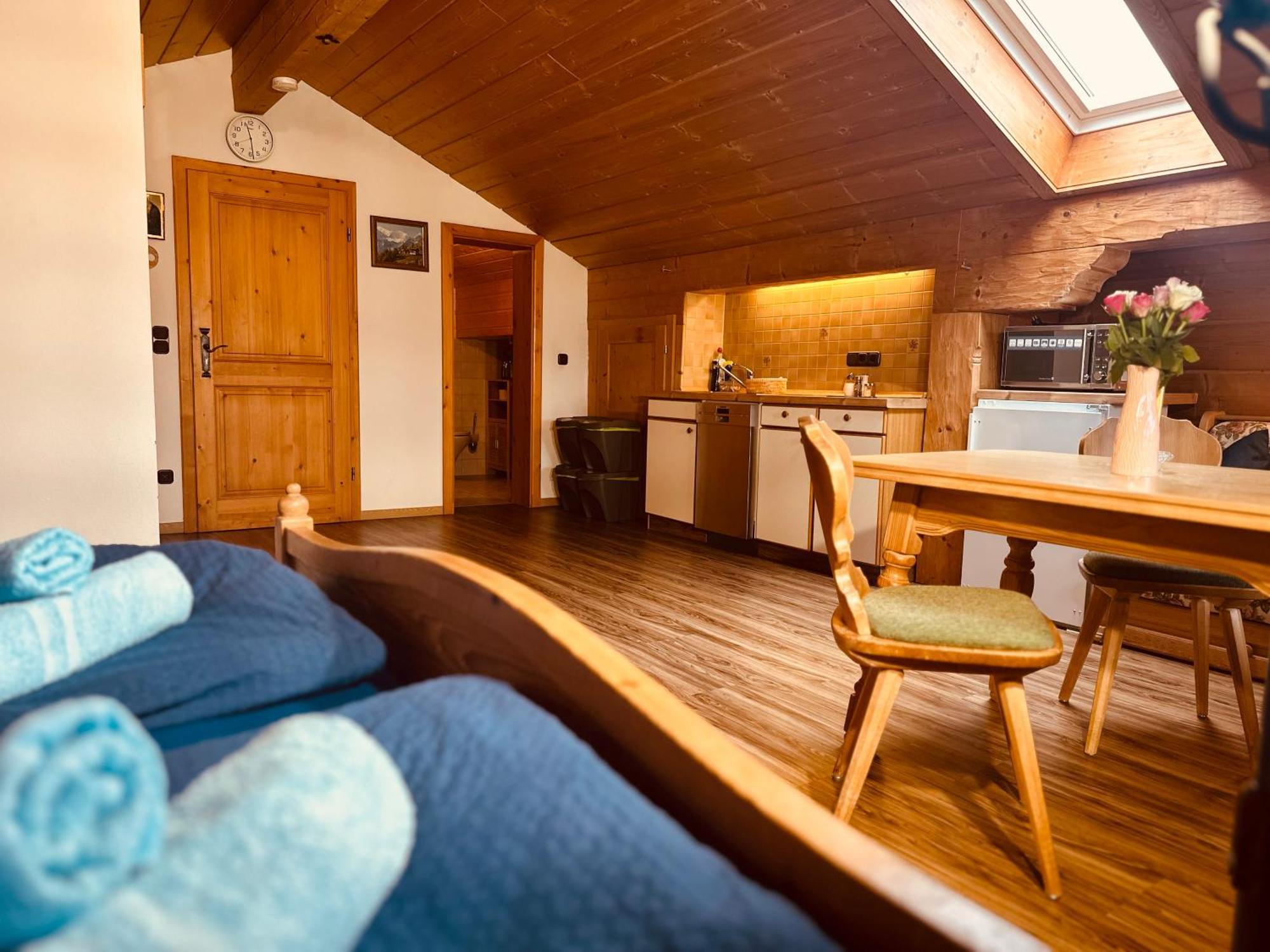 Ferienwohnung Beim Raffner Ruhpolding Room photo